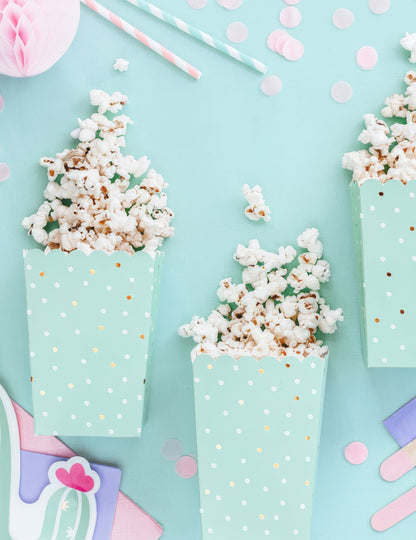 6 mintových kartonových krabiček na popcorn s bílými a zlatými puntíky