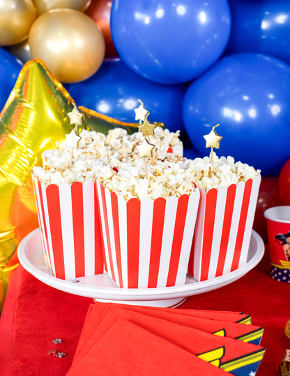 6 svíček na zlaté hvězdné tyčinky na dort