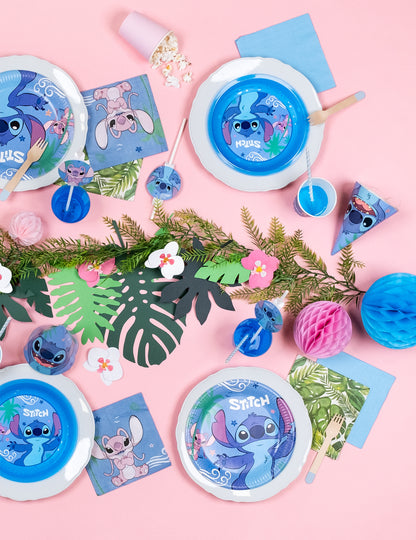 Mise en scène de fête du chapeau de fête Stitch