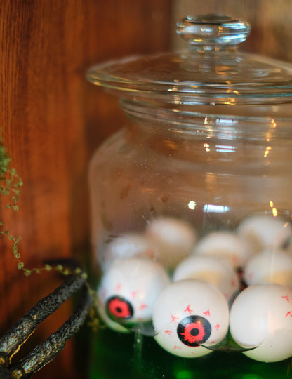 6 malých ozdob ve tvaru očí