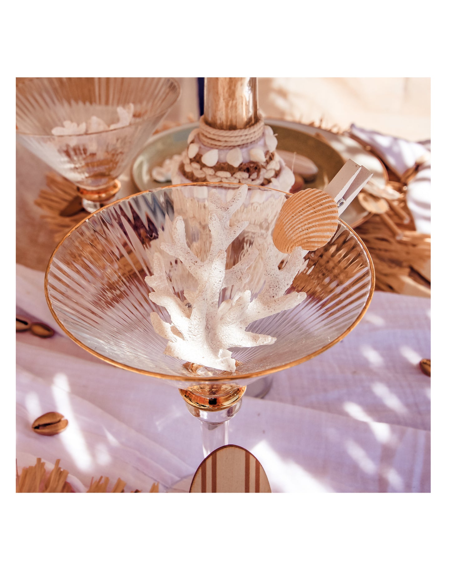 6 klipů z pryskyřice 4.5 cm bílé dřevo