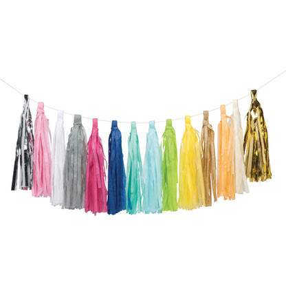 6 šedých třásňových pomponů 