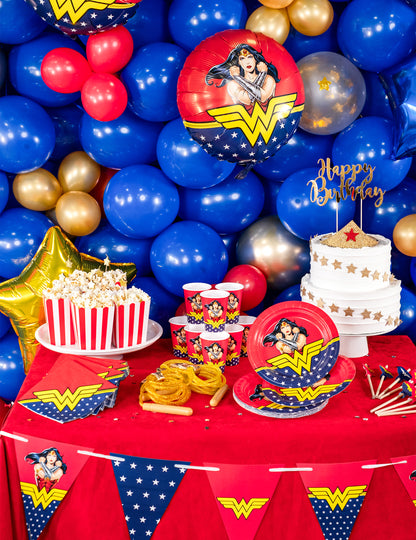 8 papírových kelímků Wonder Woman™ 210 ml