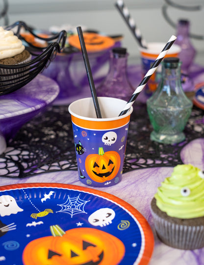 8 papírových kelímků Halloween Friends 250 ml