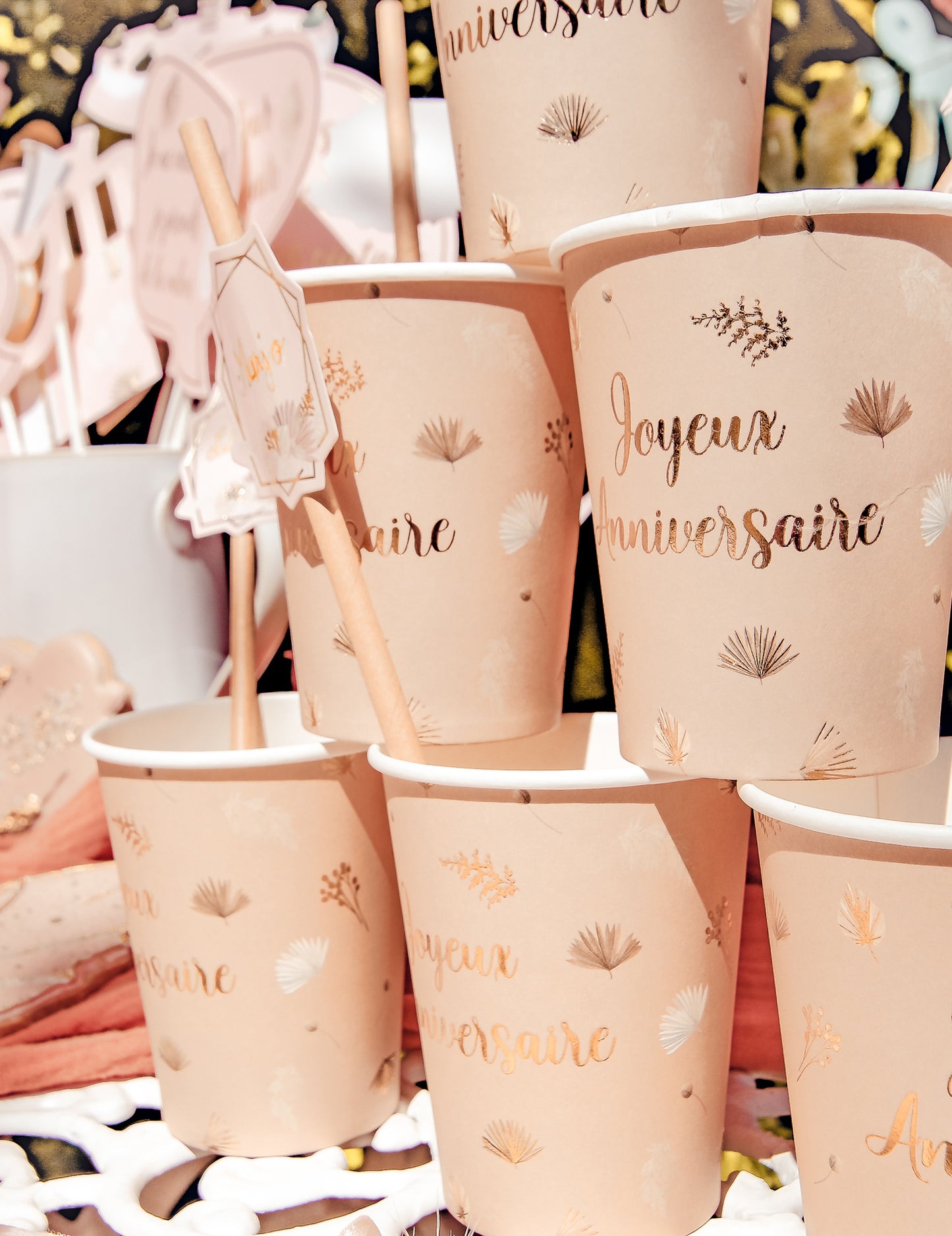 8 kelímků Veselé narozeniny boho blush a zlaté 255 ml z kartonu 