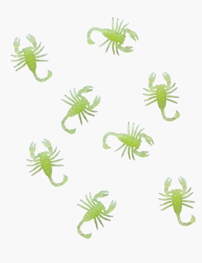 8 fosforeskujících štírů 5 cm