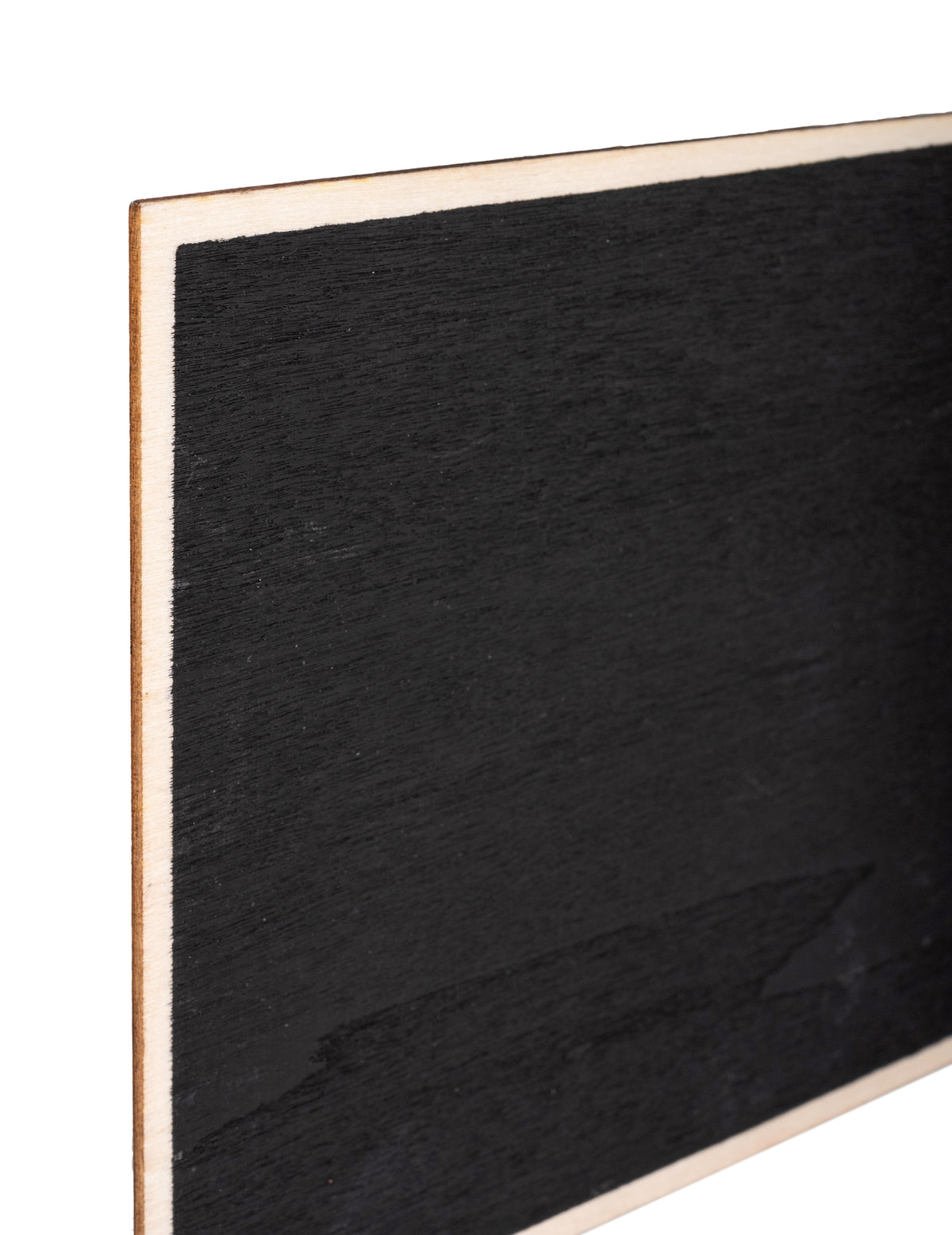 Détail de la texture en bois de l'ardoise classique mariage