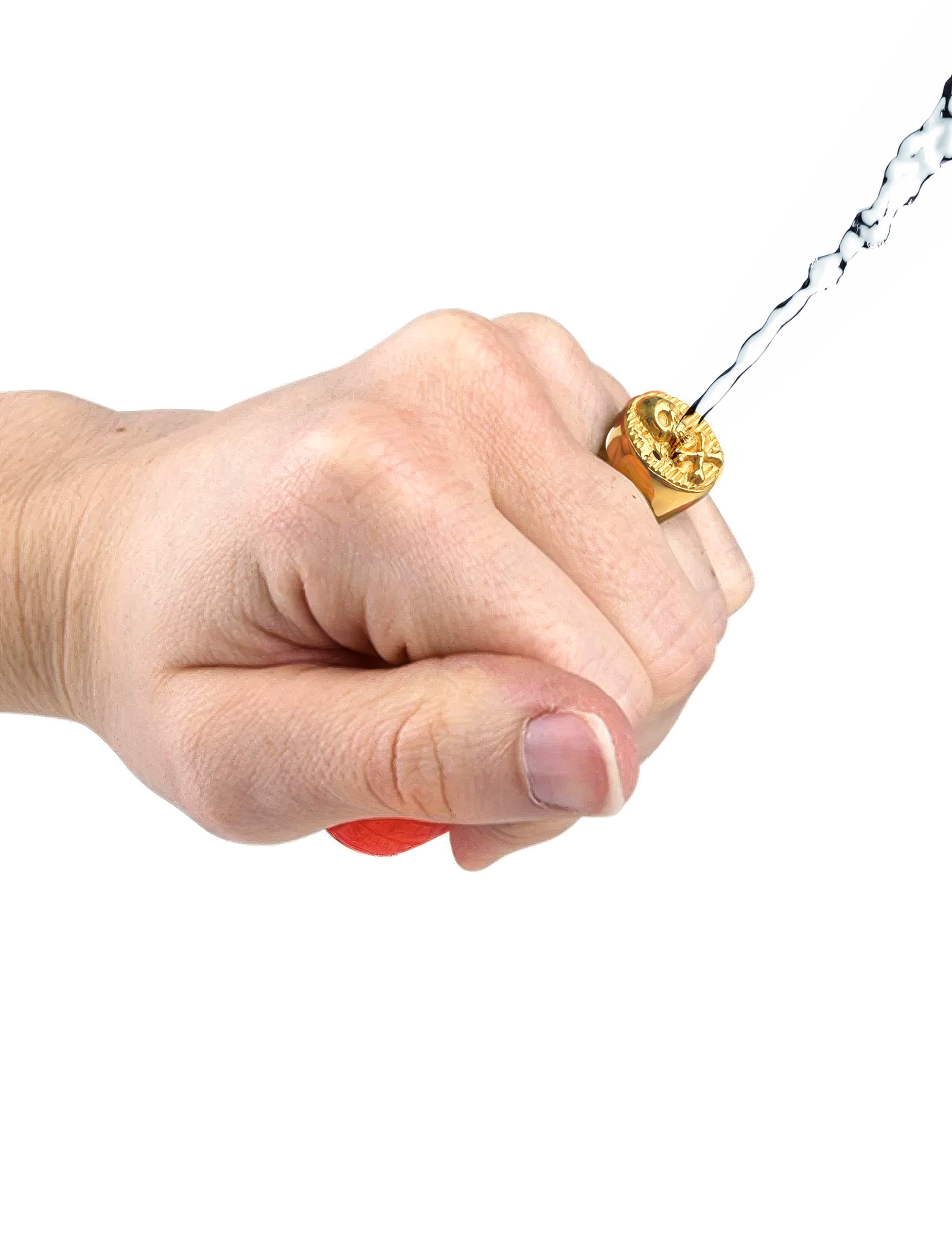 Bague lance eau pirate pour adulte dorée avec tête de mort
