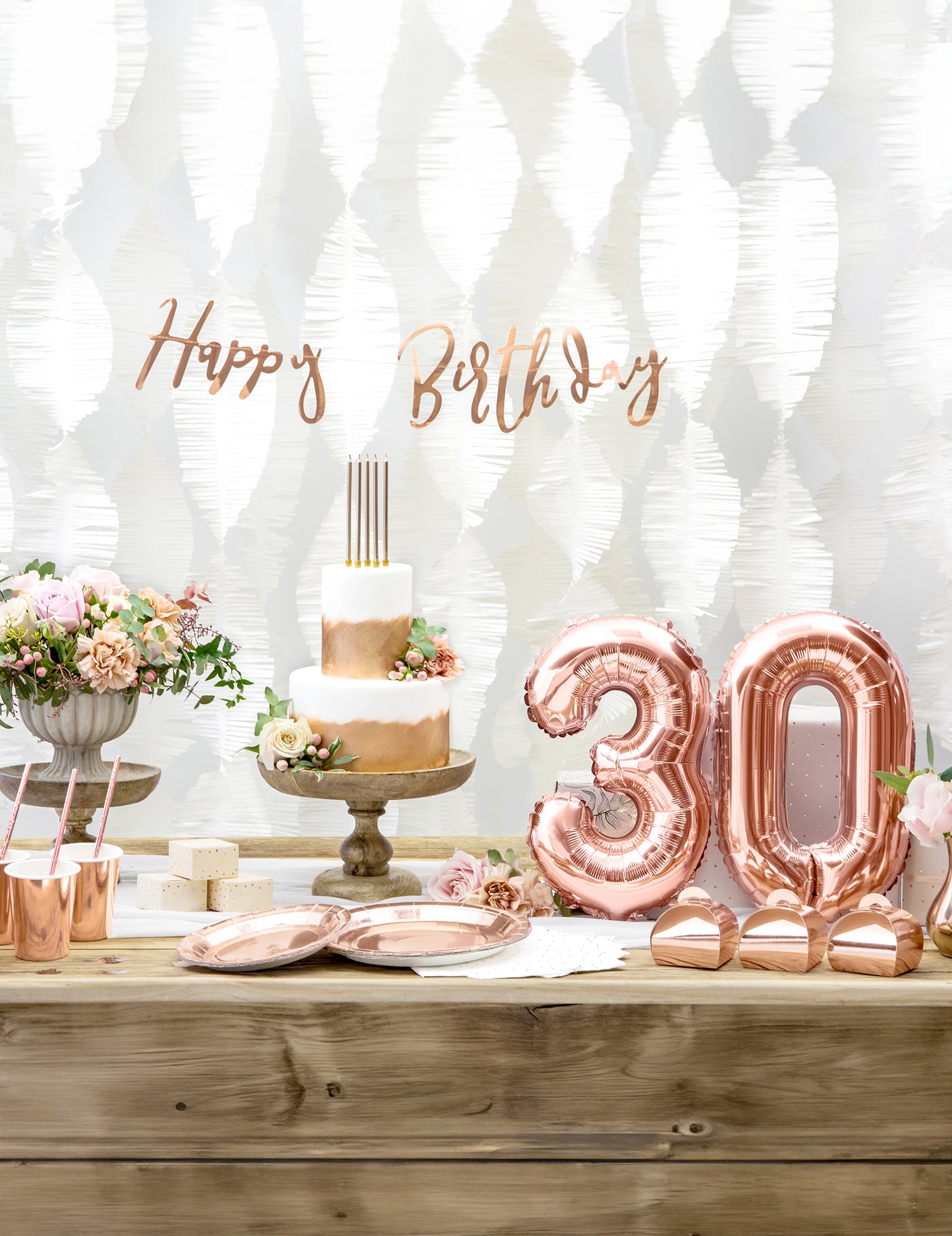 Mise en situation du chiffre 30 du ballon aluminium chiffre pour fête rose gold