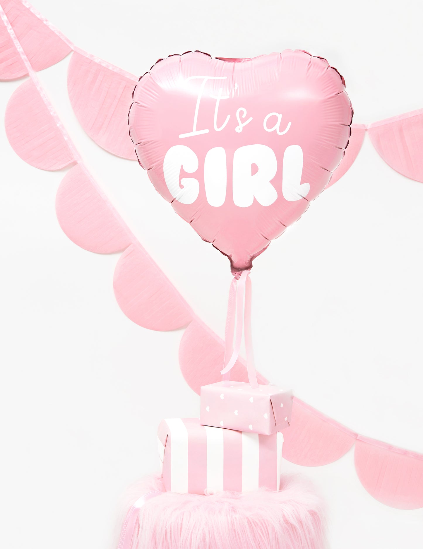 Fóliový balónek s růžovým srdcem, je to dívka 45 cm pro miminko