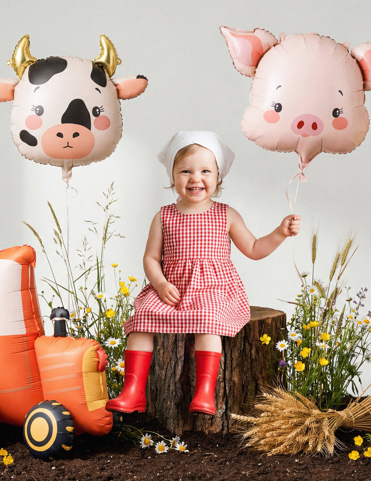 Mise en scène avec enfant du Ballon aluminium Vache