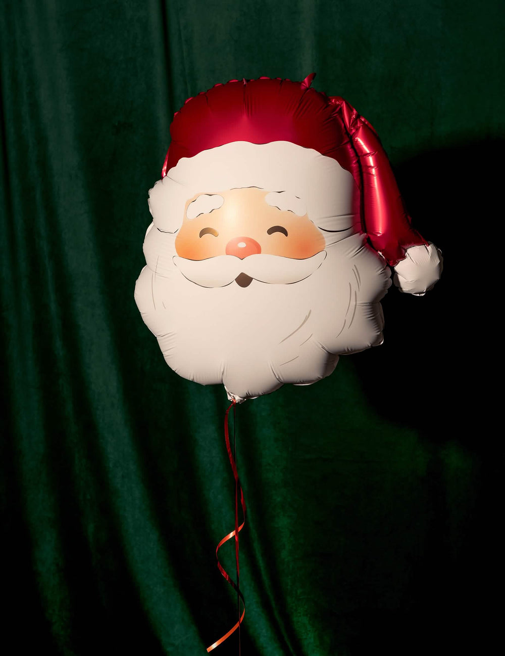 Vue de face du ballon en aluminium Père Noël