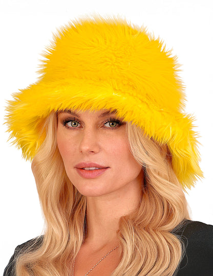 Klobouk z žlutých chlupů pro dospělé 