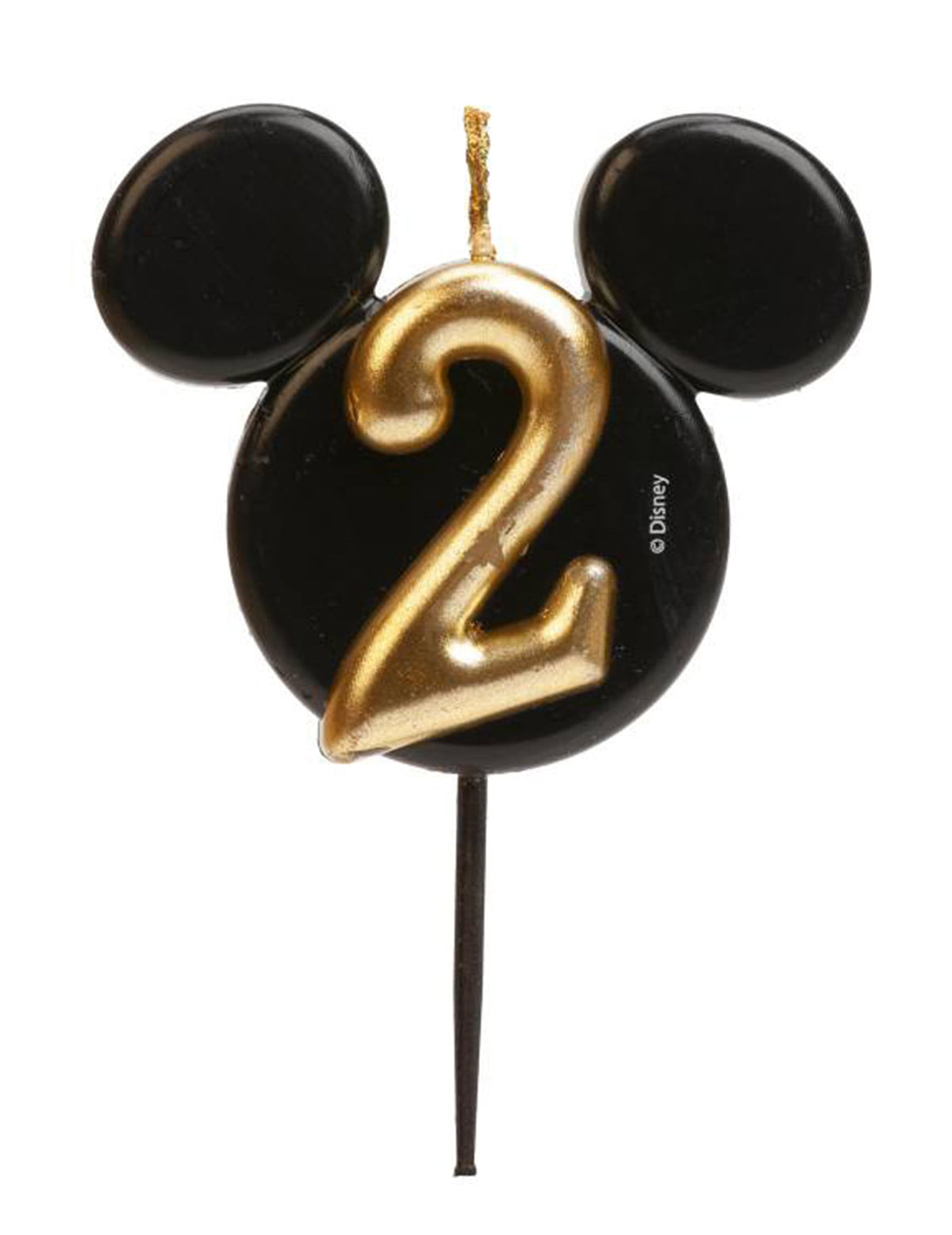 Gros plan sur le chiffre 2 doré de la bougie chiffre Mickey Mouse