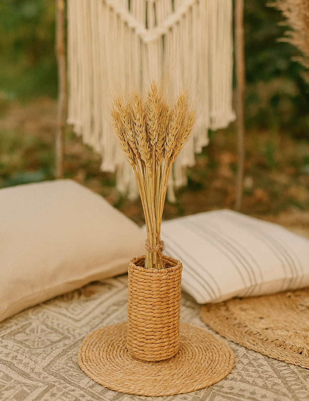 Boho aranžmá z přirozené kytice klasů pšenice