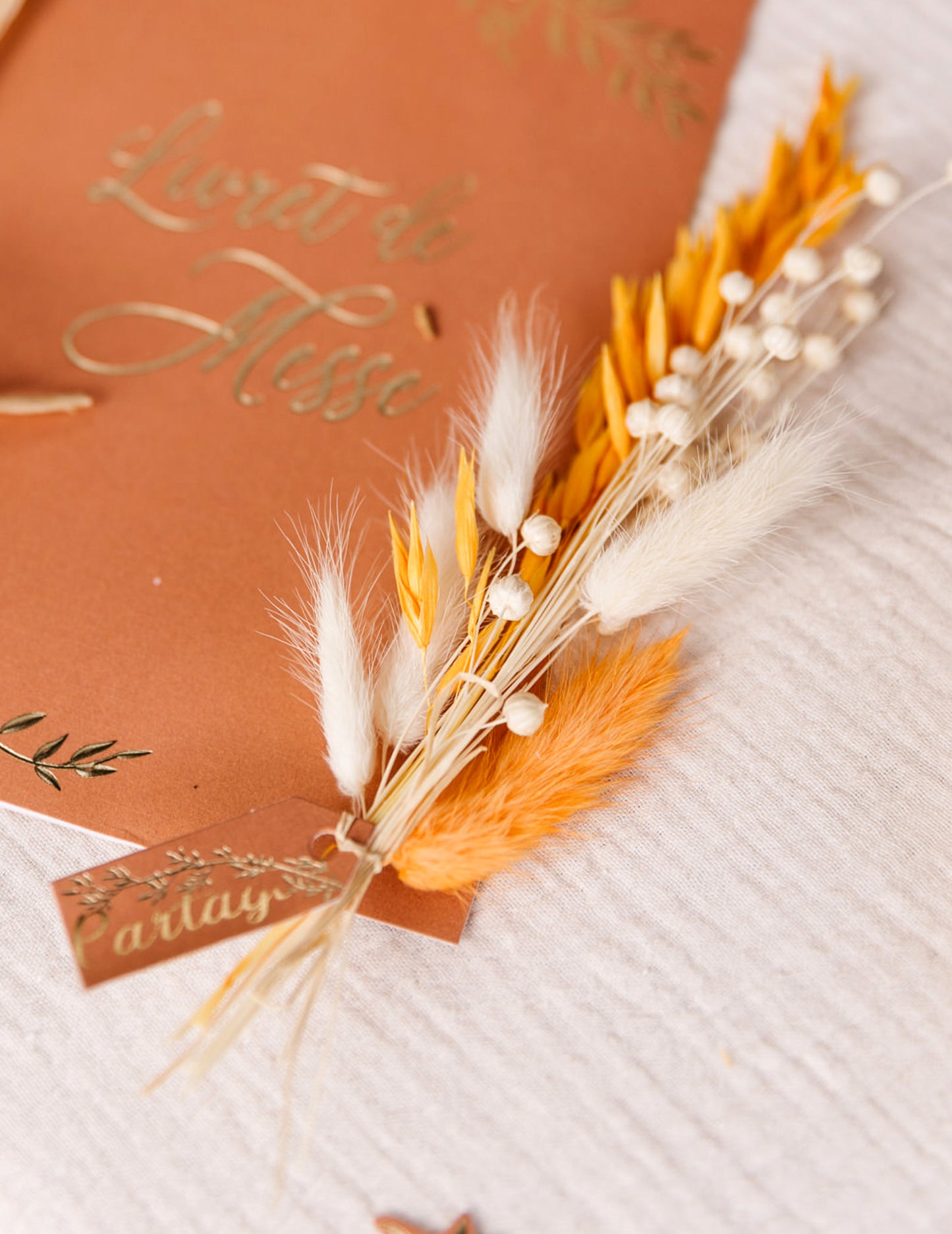 Kytice z přírodního sušeného prádla 50 gr 70 cm bohémská výzdoba