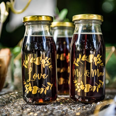 Skleněná láhev Candy bar love se vzory kapradí a zlatým uzávěrem 6 x 14 cm