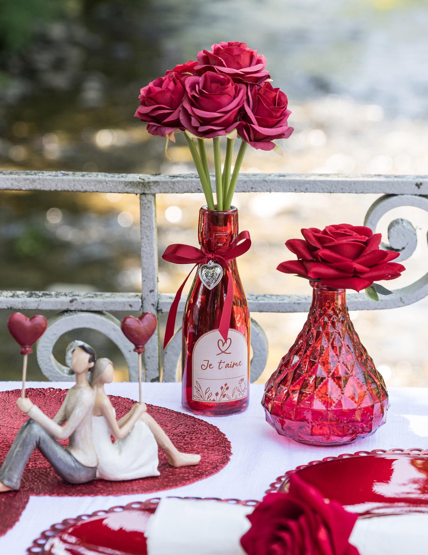 Skleněná láhev červené srdce miluji tě 16 cm 