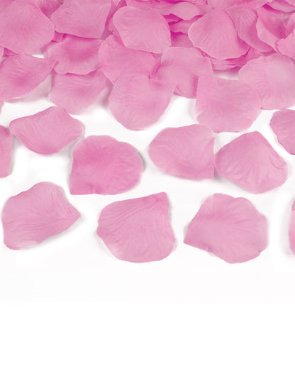 Détail des pétales roses du canon à confettis pétales pour fête