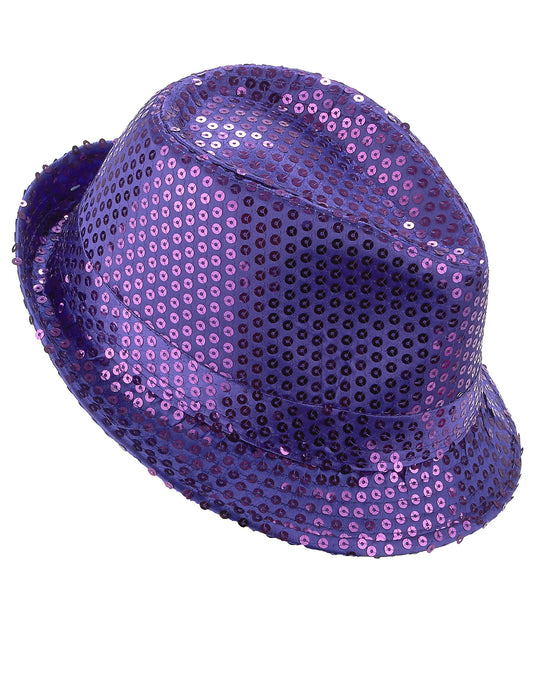 Vue de trois-quarts du chapeau borsalino à sequins