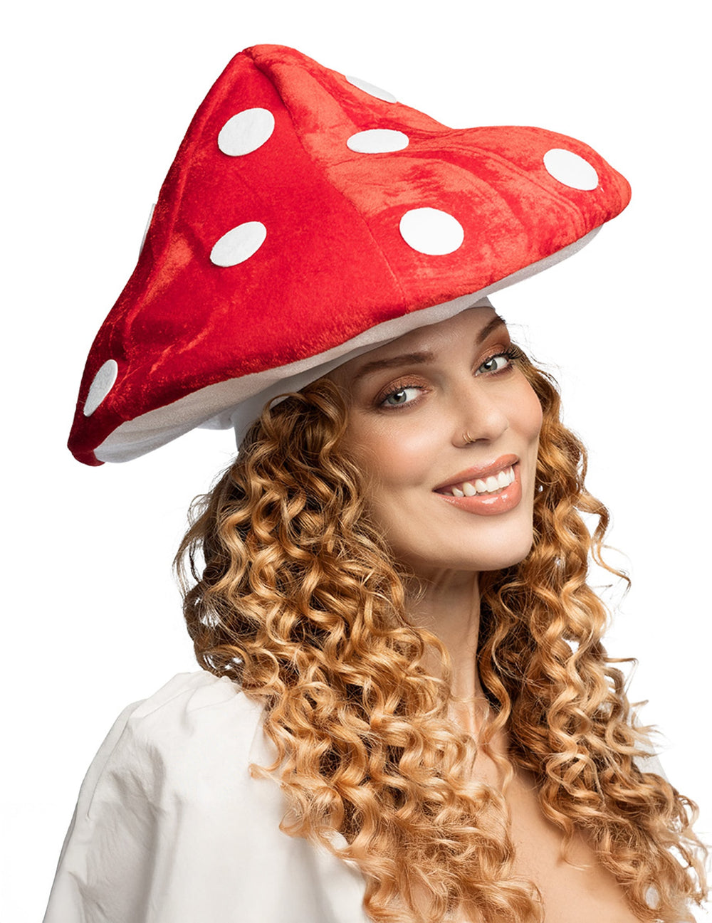 Vue de profil du chapeau champignon rouge et blanc
