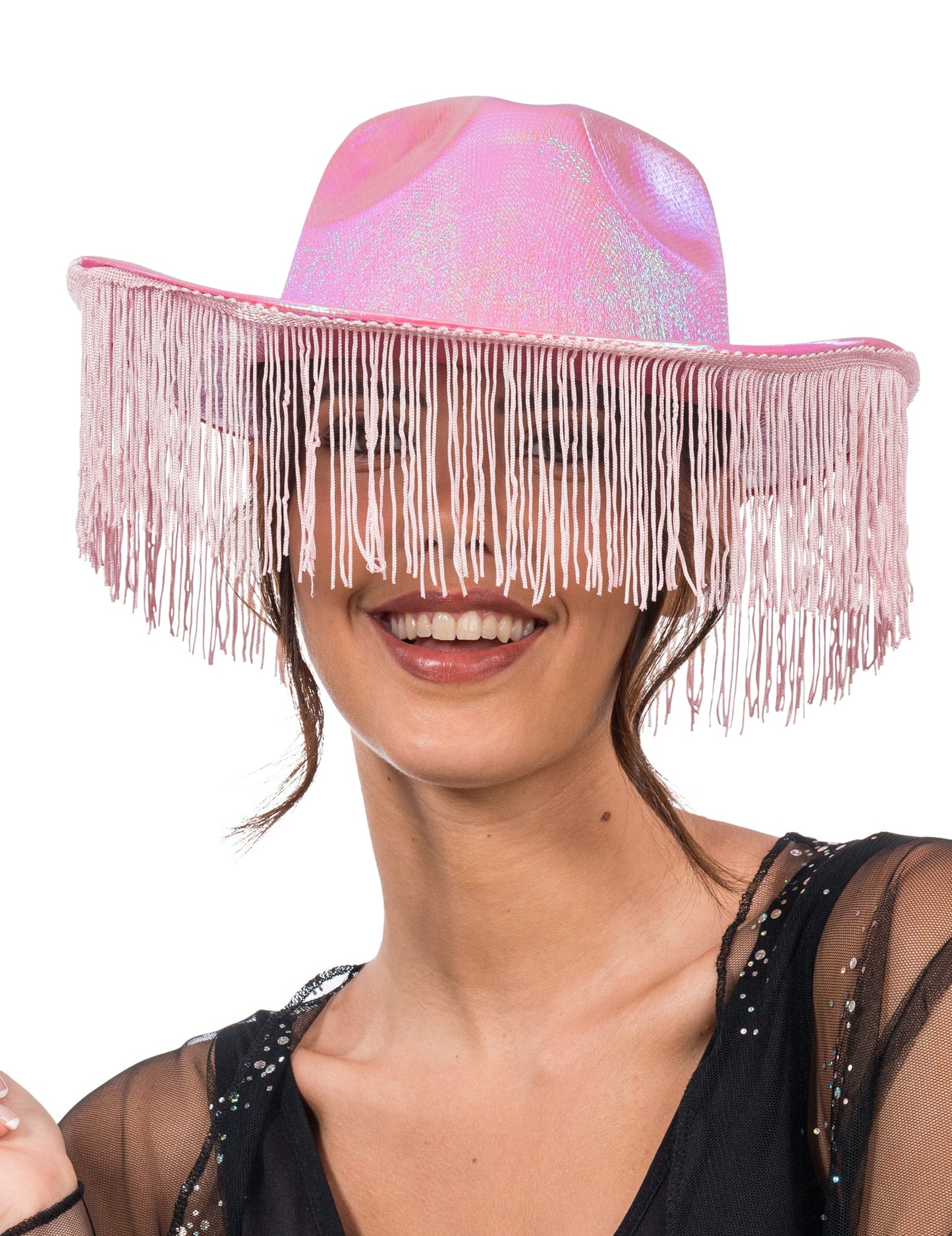 Gros plan sur les franges du chapeau de cowboy irisé rose avec franges pour adulte