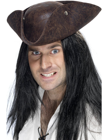 Dospělý hnědý pirátský třírohý