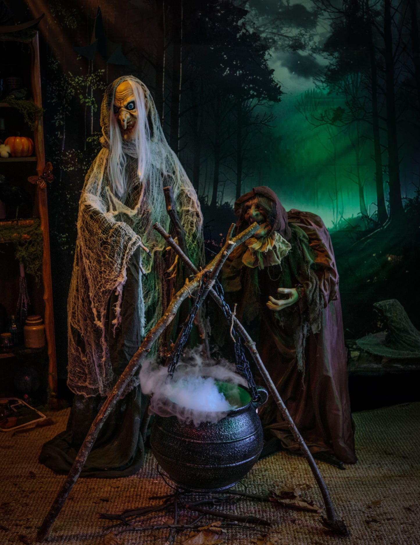 Čarodějnický kotel s mlhou 45 cm