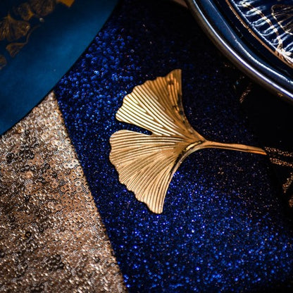 Šumivý námořnický flitrový stolní běhoun 28 cm x 3 m