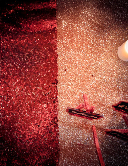 Třpytivý zlatý běhoun na stůl 30 cm x 3 m řezat