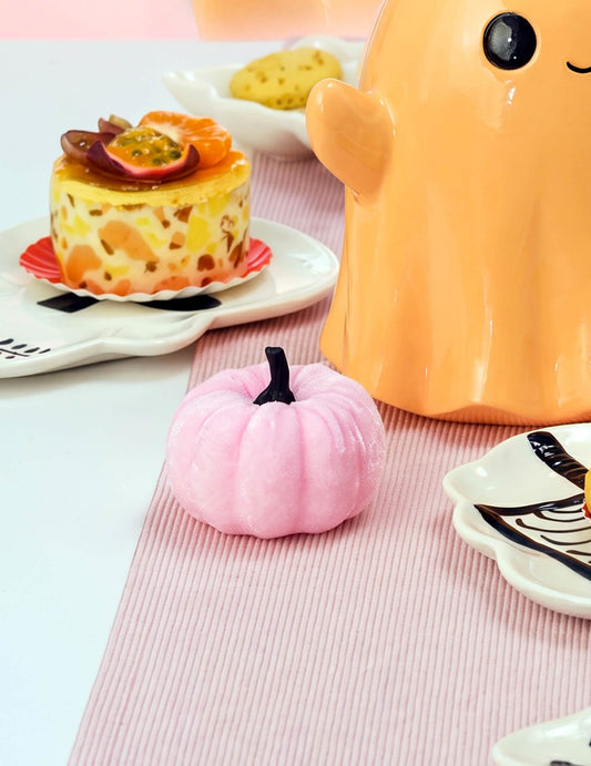 Dekorační dýně Summerween s sametovým efektem pastelově růžová 7 x H 4 až 7 cm