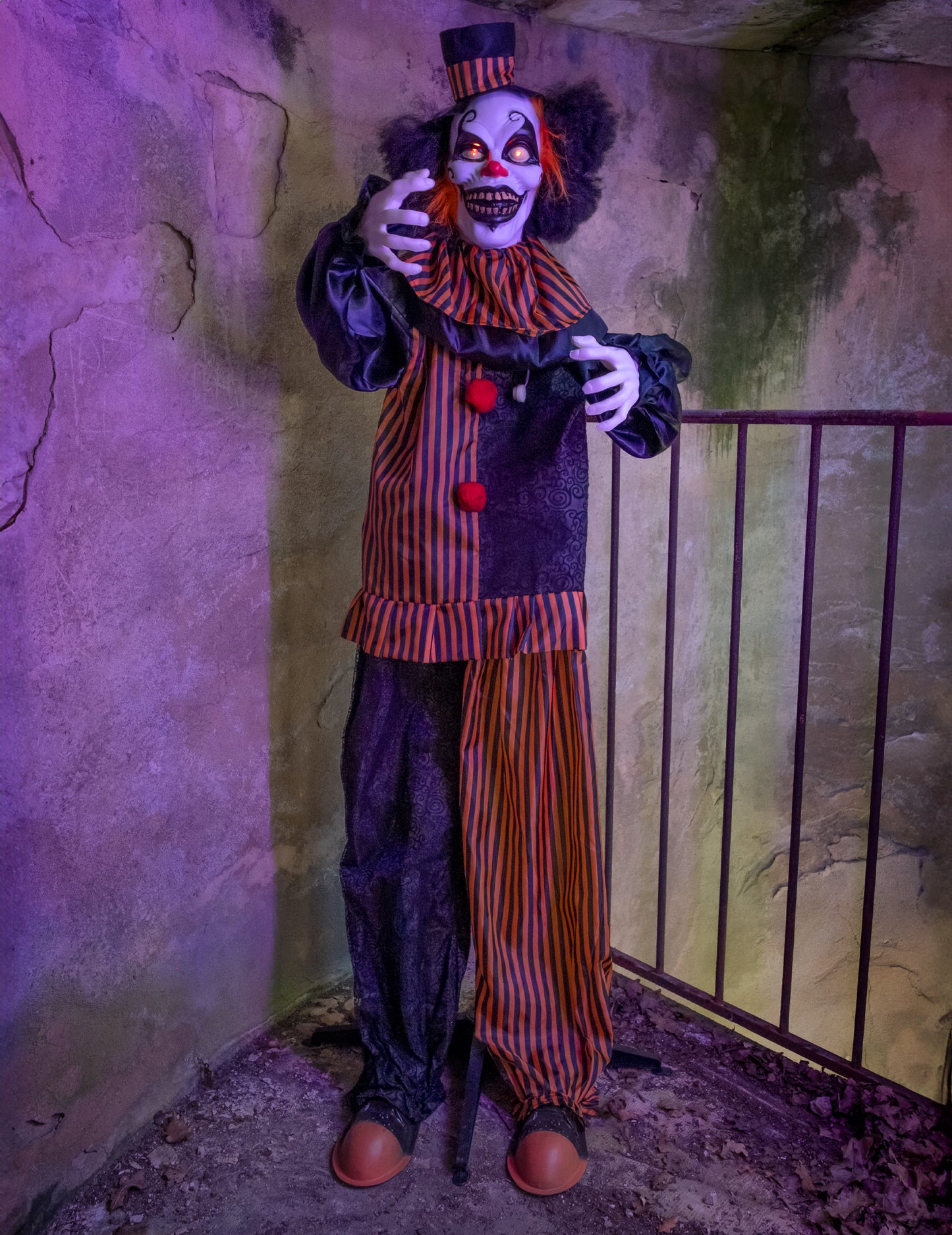 Animovaný démonický klaun - 170 cm