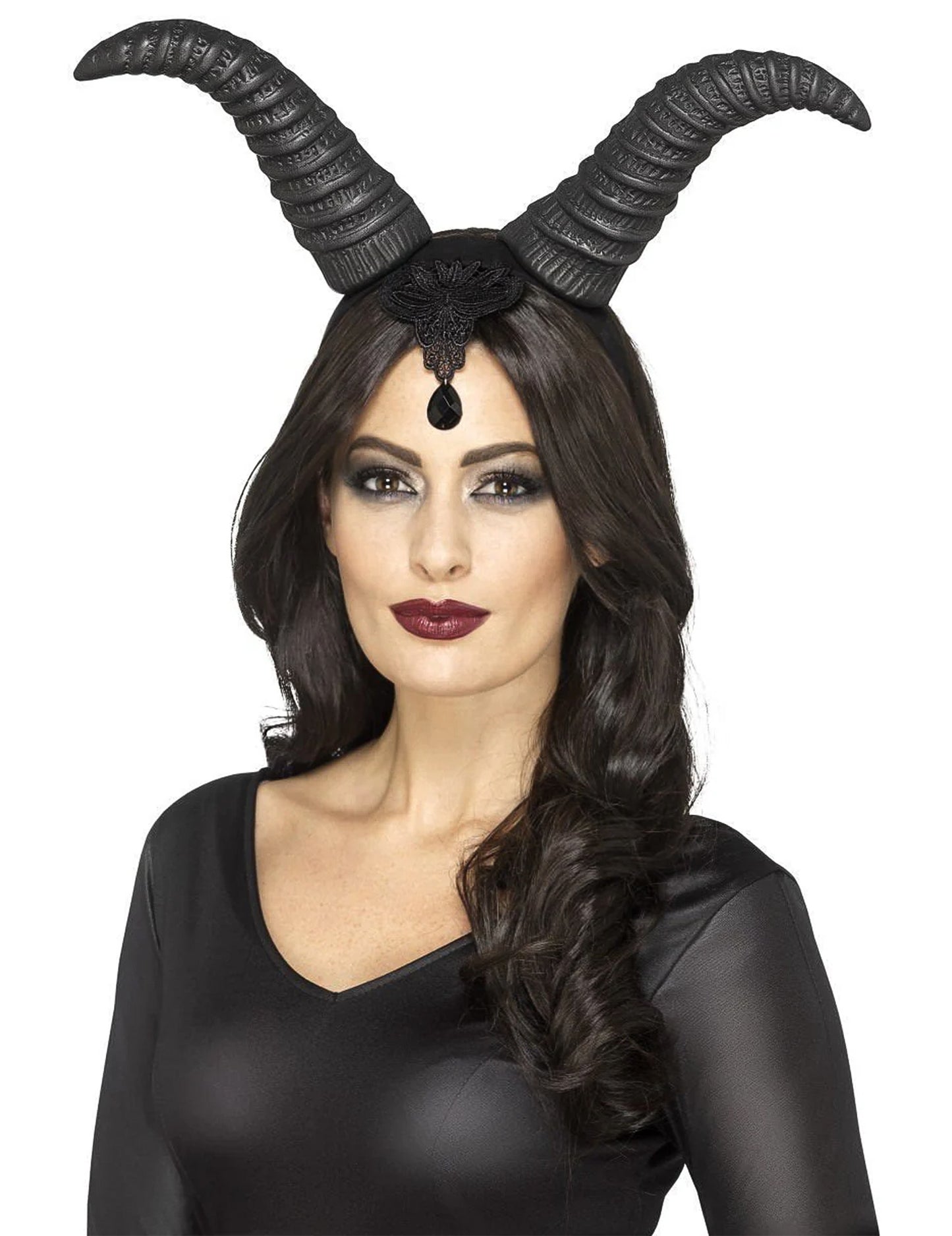Halloweenská ženská královna ponižující rohy