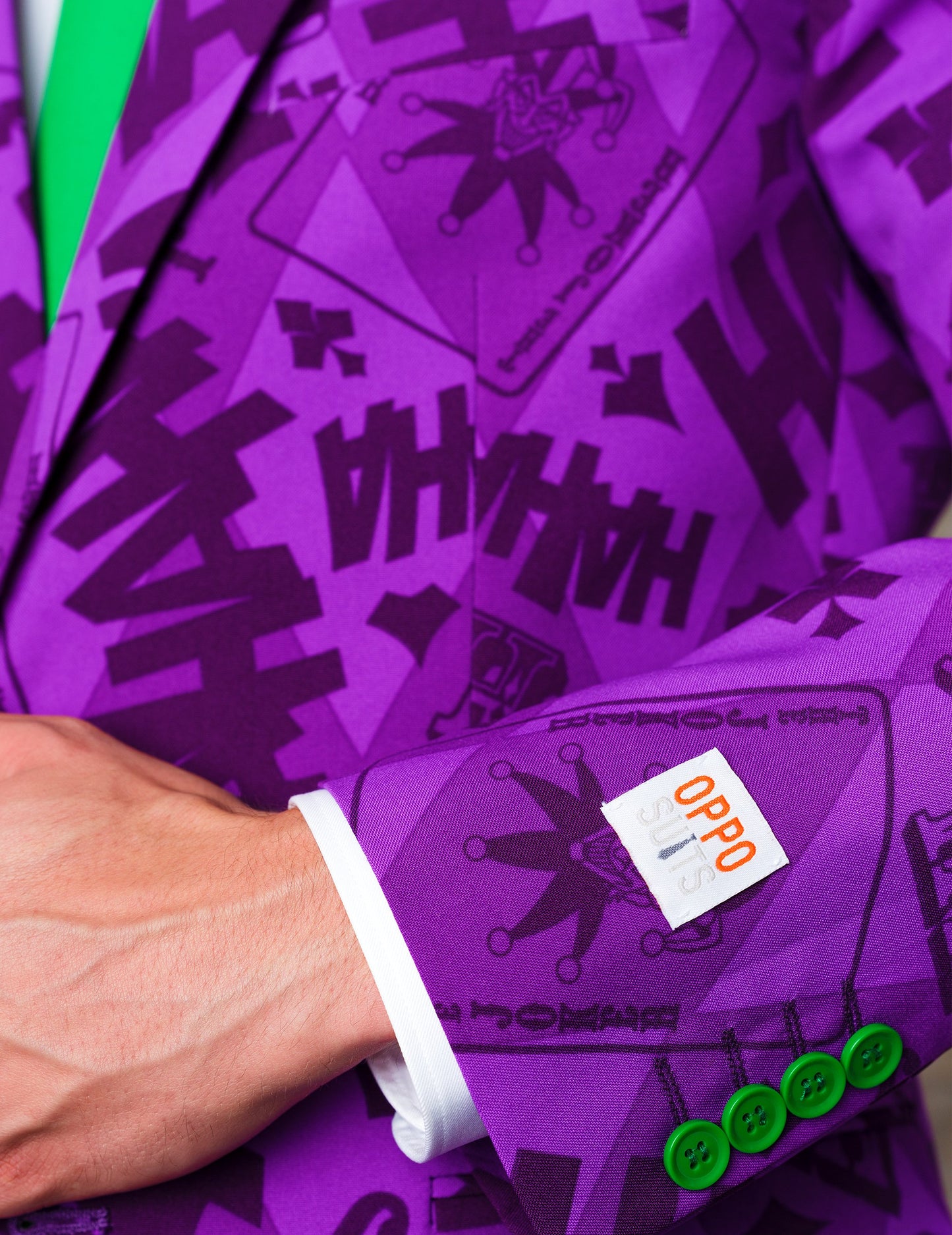 Kostým pan Joker se postavil proti muži