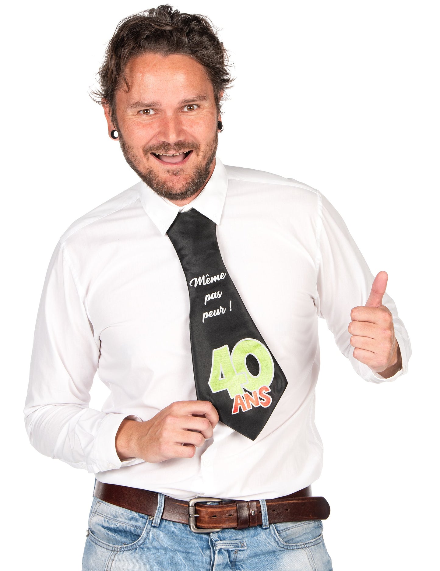 Vtipná kravata 40 let pro muže černá s nápisem Ani trochu strach