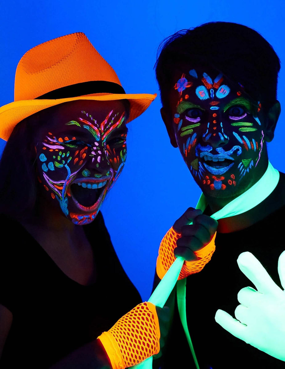 Fluorescenční líčidla vytvořená s profesionální UV krémovou líčící barvou pro dospělý a dítě