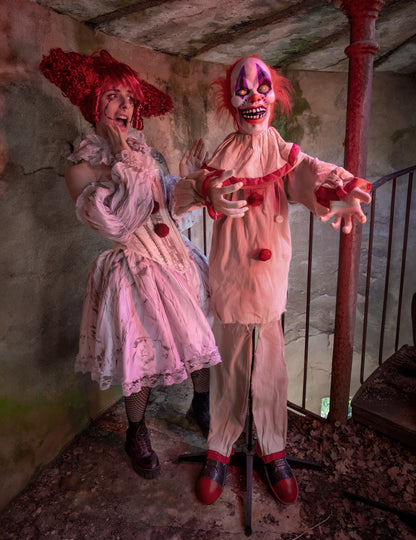 Animovaná dekorace strašidelného klauna 153 cm