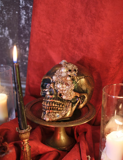 Dekorace lebky zdobená diamanty 16 x 15 x 21 cm