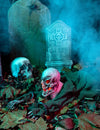 Halloweenská animovaná světelná a zvuková dekorace kostry