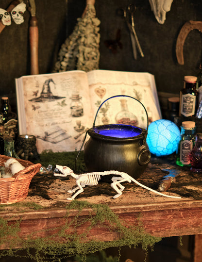 Mise en situation de la décoration squelette rat pour Halloween