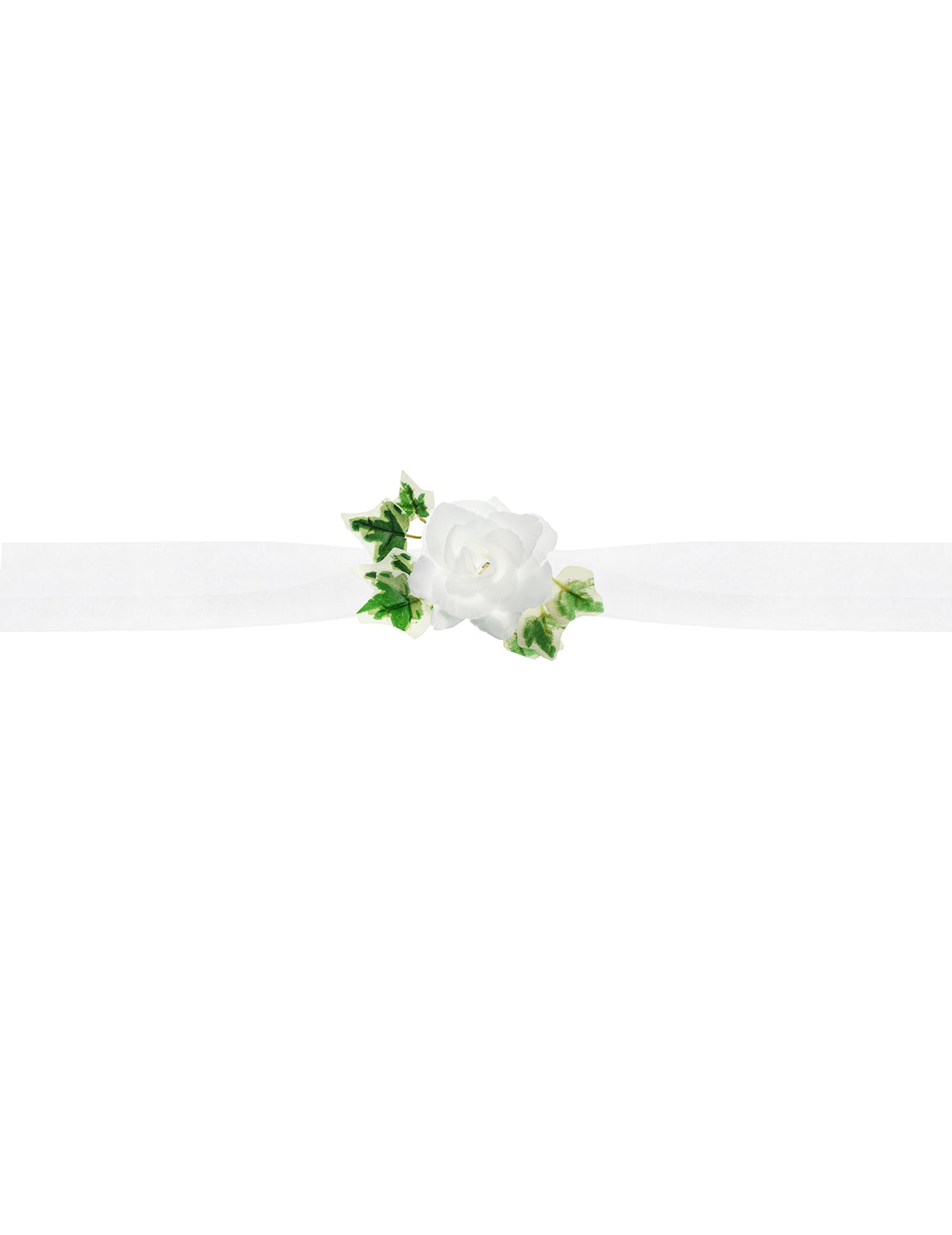 Détail des fleurs de la décoration roses blanches pour voiture en tulle blanc