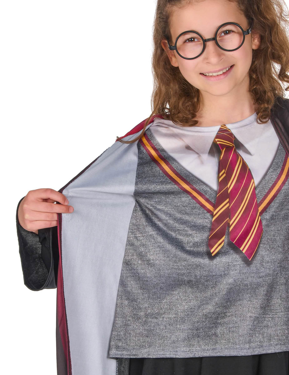 Detail kravaty a potištěného horního dílu kostýmu s doplňky Harry Potter™