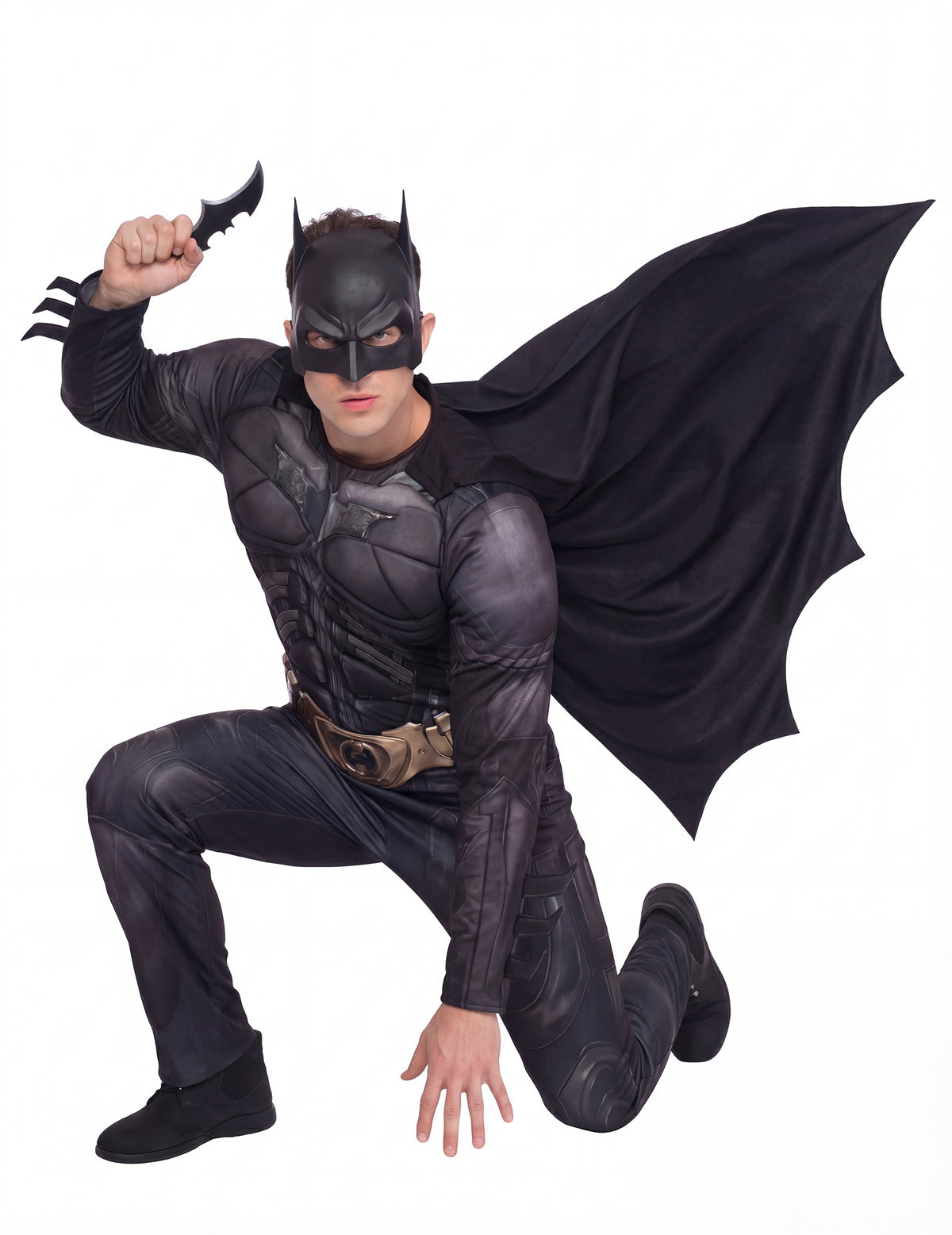 Pose de combat avec batarang du déguisement luxe Batman™ Dark Knight Rises pour homme