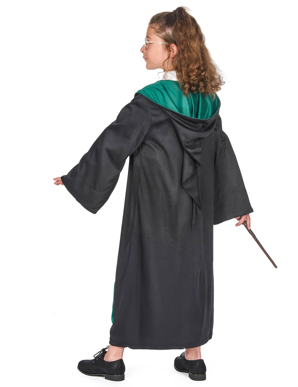 Pohled zezadu na klasický kostým Zmijozel Harry Potter