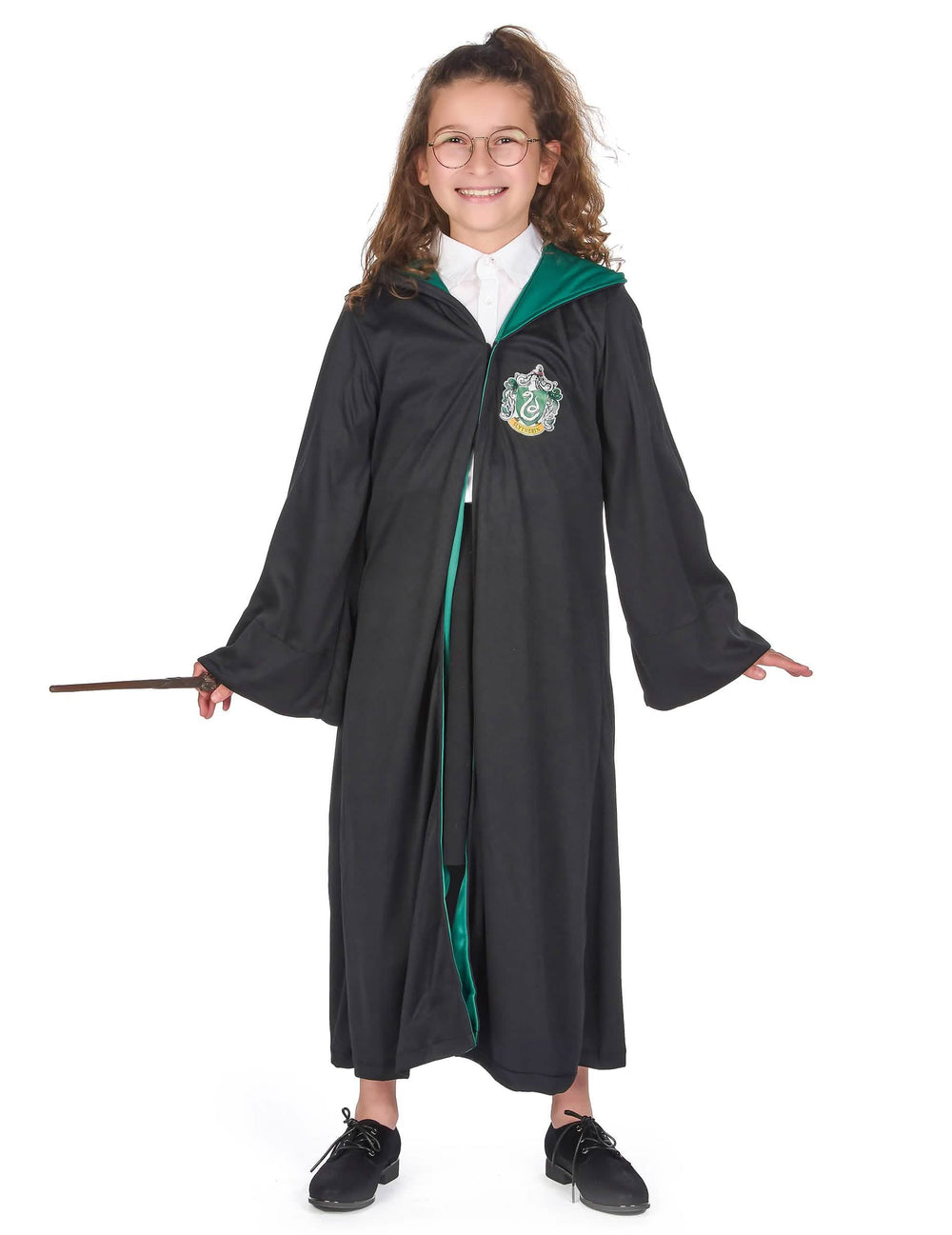 Přehled s hůlkou a brýlemi klasického kostýmu Zmijozelu Harry Potter