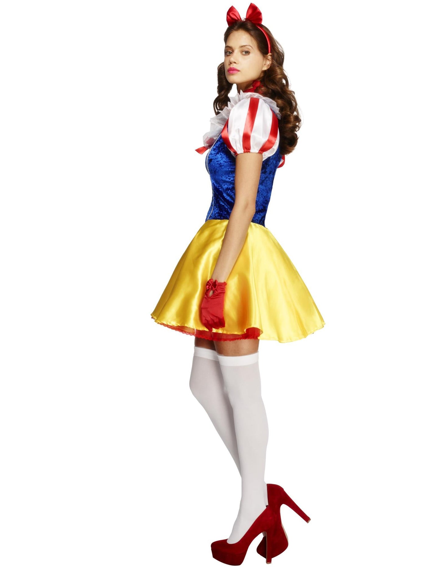 Pohled z profilu s bílými punčochami a červenými botami na sexy kostýmu pohádky