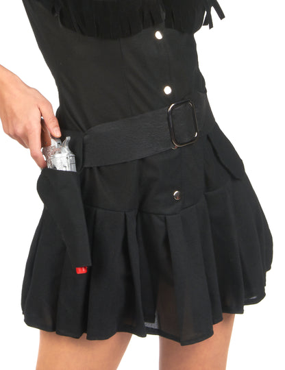 Détail du holster avec pistolet du déguisement de cow girl
