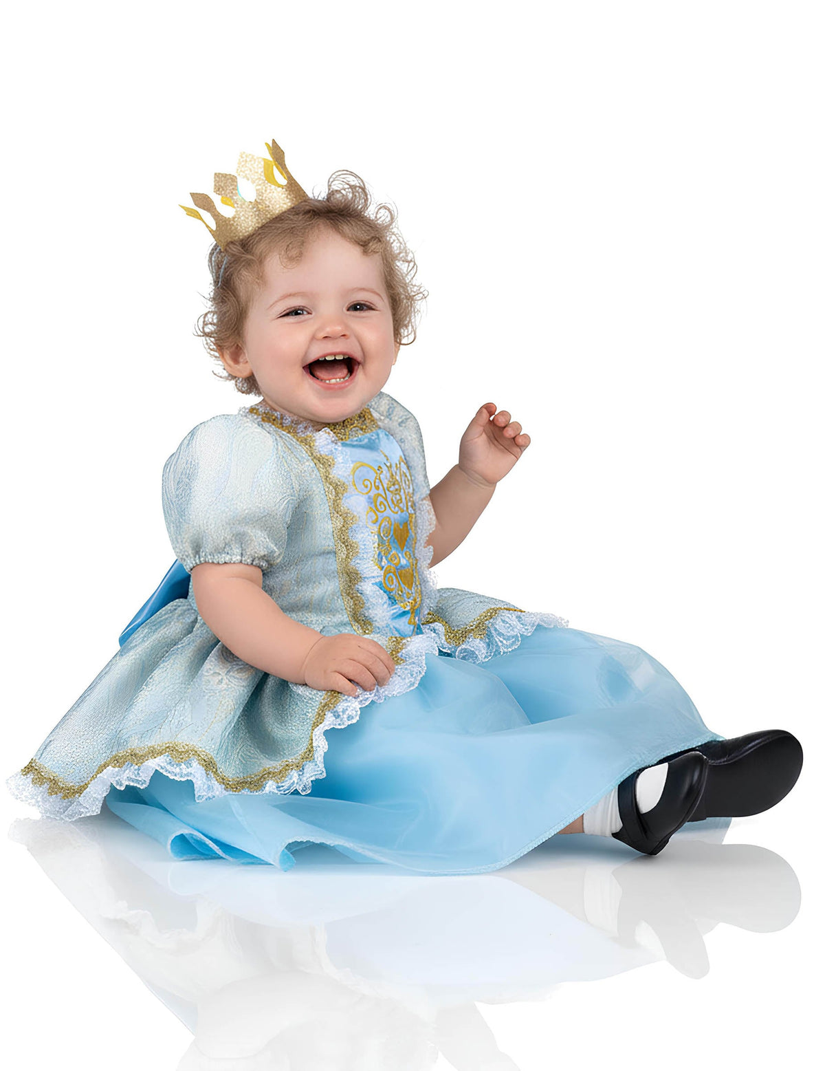 Vue de profil assise du déguisement de princesse pour enfant