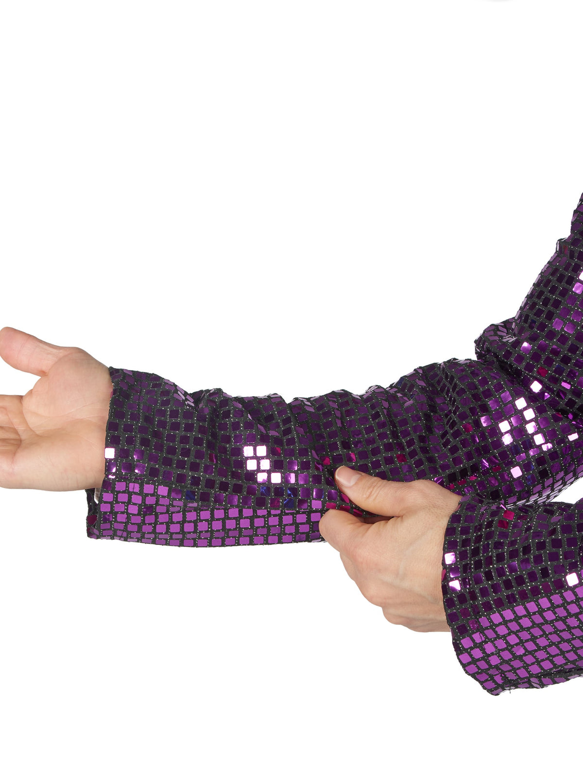Détail des paillettes carrées sur la manche du déguisement disco pour homme