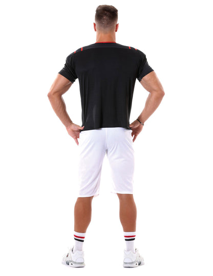 Pohled zezadu na kostým amerického fotbalisty pro muže